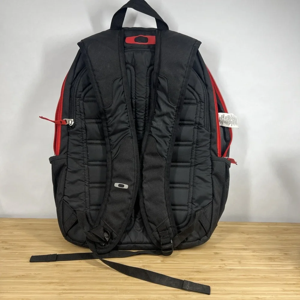 Oakley Lightweight Skateboard Backpack Black Red Angels Baseball Logo‎